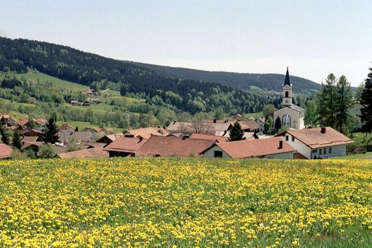 Hotel Ferien vom Ich Neukirchen  Exterior foto